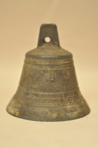 8,0 cm / 204 g - "Nr 10" ZABYTKOWY DZWONEK CYNKALOWY