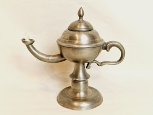 (poł. XX w) GILDE ZINN - STARA MASYWNA (17,5 cm / 460 g) CYNOWA LAMPKA OLIWNA