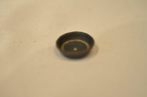 (XIX w) 2,5 g - ZABYTKOWY KUBEŁKOWY ODWAŻNIK APTECZNY Z BRĄZU