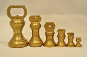 1/2 OZ - 1 LB / KPL 6 szt. - STARE MOSIĘŻNE ODWAŻNIKI ANGIELSKIE