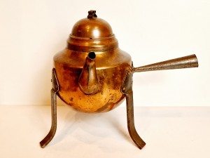 (I poł. XX w) ZABYTKOWY MASYWNY MIEDZIANY PODGRZEWACZ - ZAPARZACZ / CZAJNIK