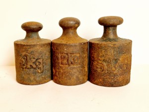 (XIX / XX w) DEUTSCHES REICH 2kg - 5ZPF (3 szt.) ŻELIWNE ODWAŻNIKI HANDLOWE