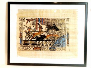 52,0 cm x 42,0 cm / PAPIRUS - OBRAZ W OSZKLONEJ RAMIE / PAMIĄTKA Z EGIPTU