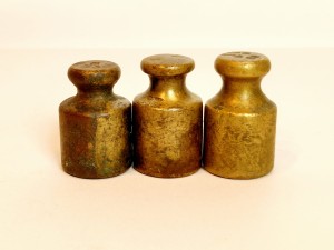 (l. 20 / 30-te XX w) 3 szt. x 10 dkg POLSKIE METRYCZNE ODWAŻNIKI HANDLOWE