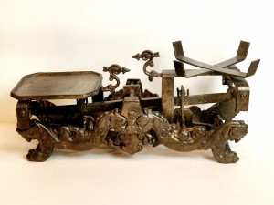 (XIX / XX w) UNIKAT METROLOGICZNY - MAŁA (3 Kg) ZABYTKOWA WAGA SZALKOWA