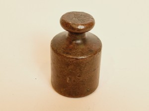 (l. 10 / 30-te XX w) ROSJA / 500 g - METRYCZNY ODWAŻNIK HANDLOWY Z BRĄZU