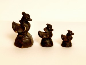 (XVIII / XIX w) BIRMA LAOS / 3 szt. HINTA (KACZKA) - ODWAŻNIKI OPIUMOWE