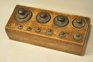 (I poł. XX w) 10 szt. / FRANCUSKIE ODWAŻNIKI HANDLOWE