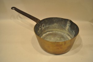 (XIX / XX w) ZABYTKOWY MOSIĘŻNY GARNEK - RONDEL