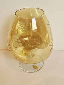 LAUSCHAER GLASS / DUŻY (16,0 cm / 1,0 l) SZLIFOWANY KIELICH SZKLANY