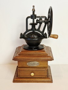 "Kaffee" / WIELKI (28,7 cm) MASYWNY (1,59 kg) MŁYNEK DO KAWY - NIEUŻYWANY