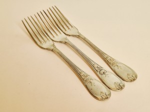 (XIX / XX w) WARSZAWA / FRAGET PLAQUE (3 szt.) WIDELCE STOŁOWE WZÓR TRIANON