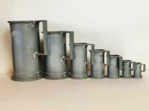 (poł. XX w) "PELTRATO" (Kpl 7 szt.) ZABYTKOWE SYGNOWANE MIARKI CYNOWE