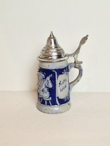 (l. 90-te XX w) MADE IN GERMANY DBGM RM 318 T/H - MAŁY KUFEL KAMIONKOWY