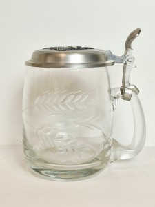 (1975) NIEMCY SZLIFOWANY DEKOR - JUBILEUSZOWY (1850-1975) KUFEL SZKLANY