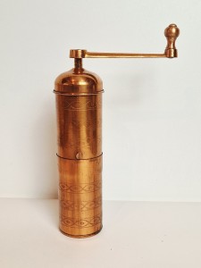 (l. 90-te XX w) NIEMCY / "ZASSENHAUS" - MIEDZIANY MŁYNEK DO PIEPRZU