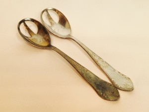 2 szt. / HEFRA ŚRODEK STOŁU - ŁYŻKI DO SAŁATEK FH MET-60 WZÓR ROMAŃSKI