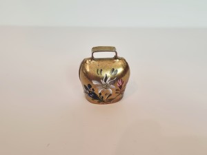 (l. 70 / 80-te XX w) MAŁY (4,0 cm / 21 g) ŻELAZNY DZWONEK PASTERSKI