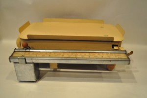 (l. 40 / 50-te XX w) NIEMCY / "7,5 kg SAXONIA" - PLATFORMA - WAGA NACISKOWA