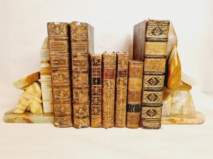 (poł. XX w) MEKSYK / Kpl 2 szt. - RZEŹBA Z ONYKSU - "MEKSYKANIN PRZY KAKTUSIE" PODPÓRKI DO KSIĄŻEK
